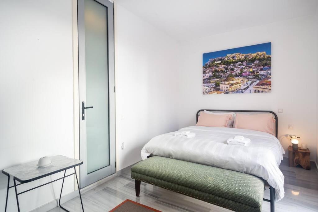 Apartamento The Parthenon View In The Historical Center! Atenas Exterior foto